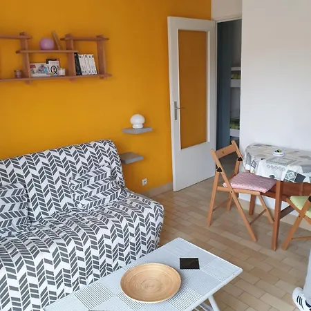 Meuble Apartment Carqueiranne